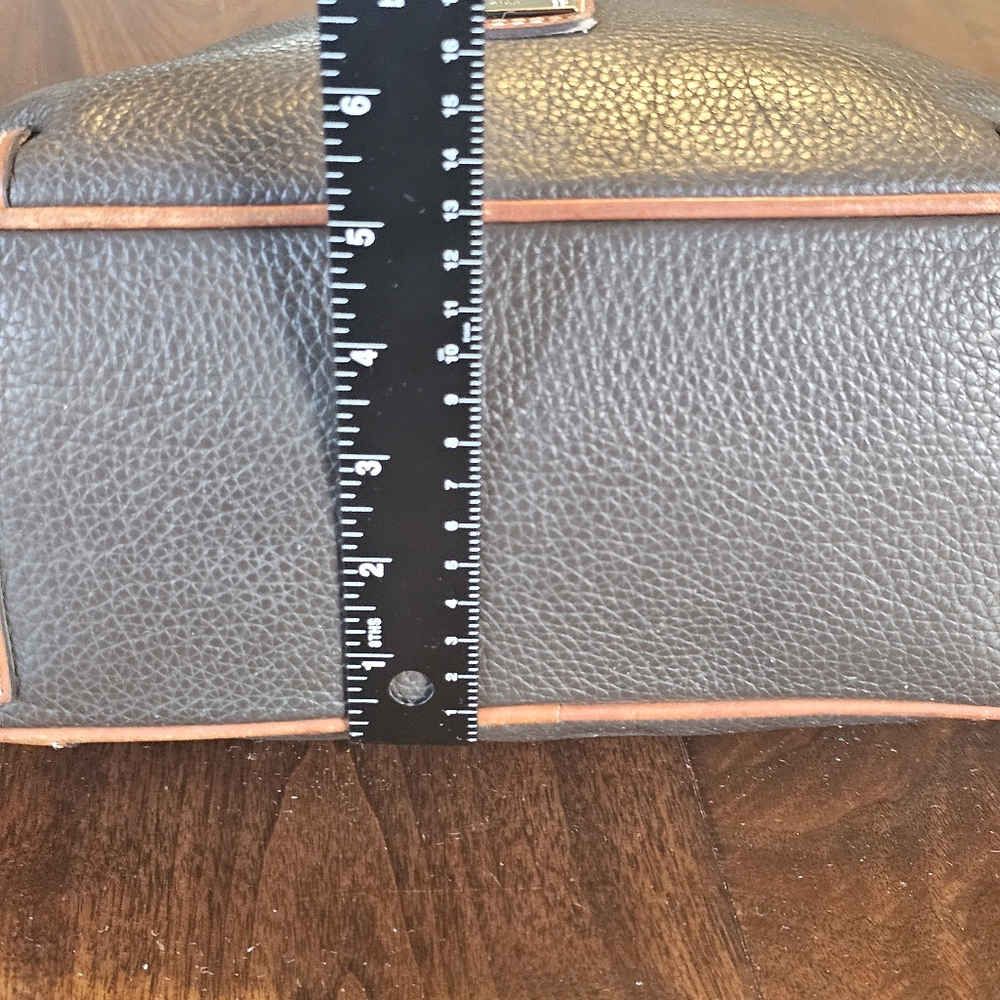 Dooney & Bourke Brown Pebble Leather Hobo Shoulder Bag - Picture 9 of 14